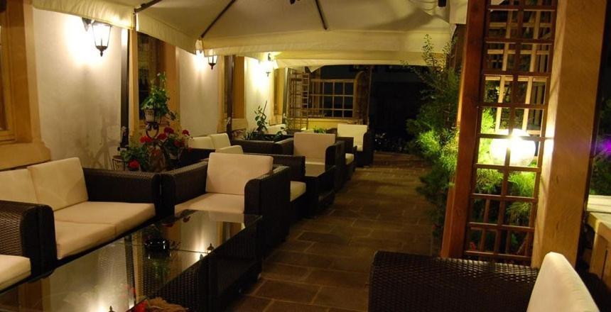 Albergo Genziana Сан-Виджилио-ди-Мареббе Экстерьер фото
